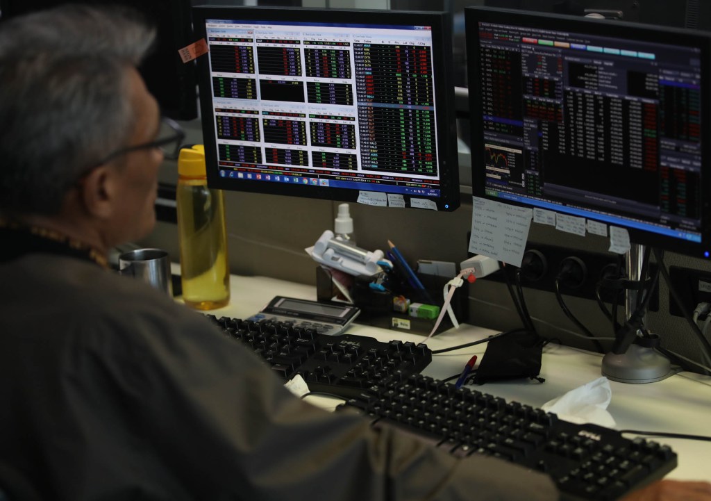 Swing Trading untuk Pemula, Ini Strategi, Keuntungan, dan&nbsp;Risikonya