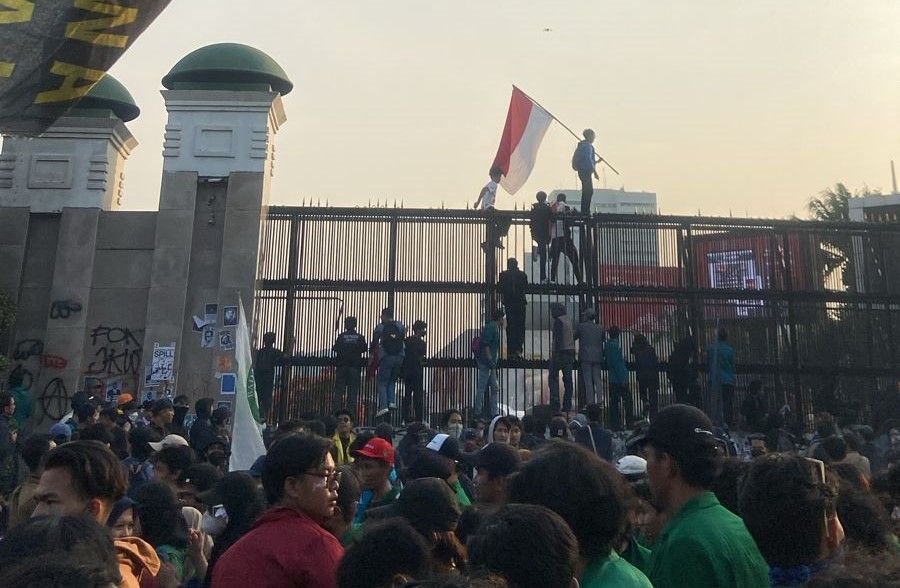 Gejolak Politik Dikhawatirkan Tingkatkan Risiko Ekonomi