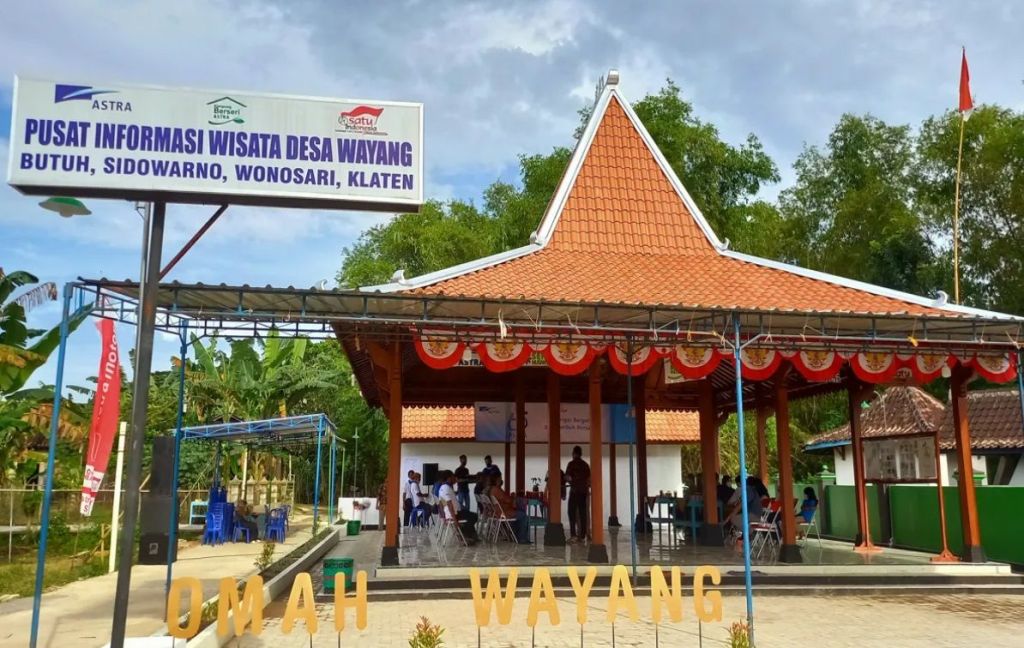 Kampung Berseri Astra: Berdayakan Ekonomi dan Budaya Lewat Produksi Wayang&nbsp;Kulit