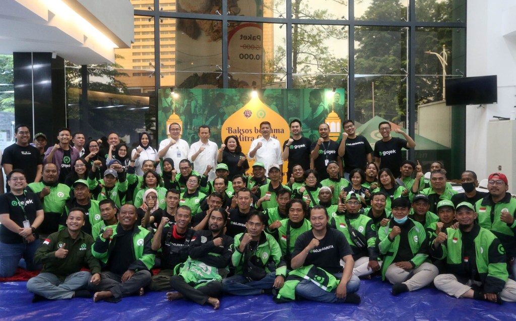 Saham GOTO Tiba-tiba Melorot Tajam, Ada&nbsp;Apa?