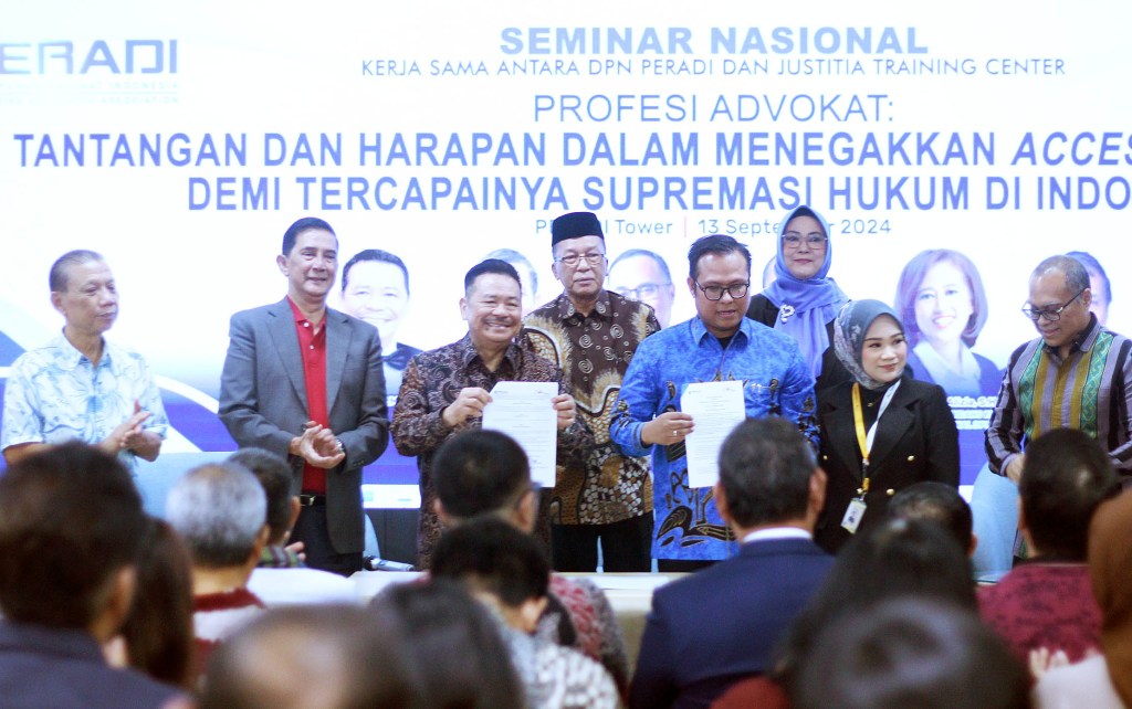 Pelatihan Hukum Berlanjutan dan Peningkatan Kompetensi Advokat